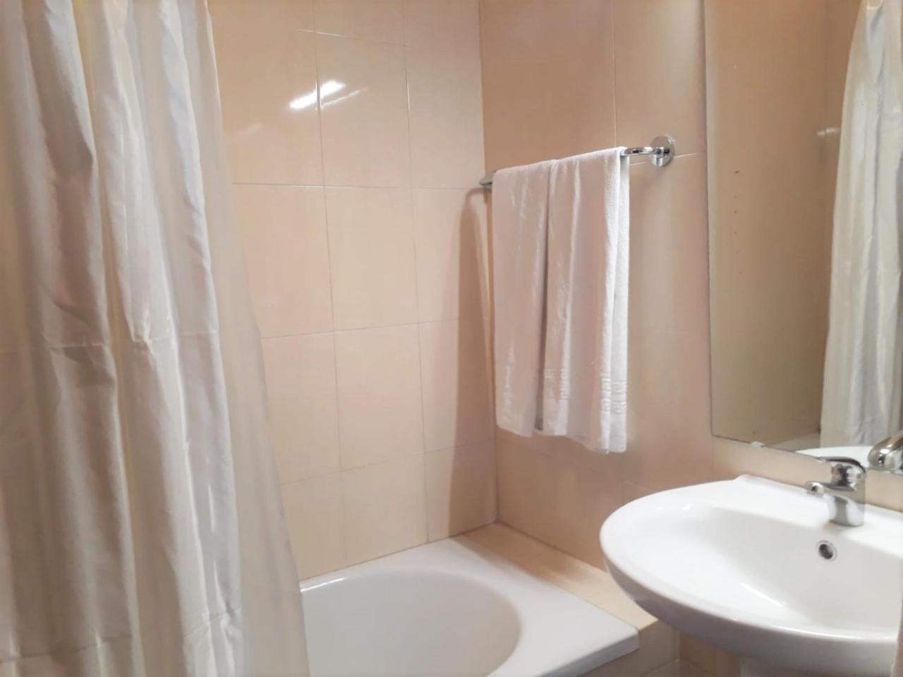 T2 Mira Praia 4- Familiar, 80Mt Praia, Wifi Куартейра Екстер'єр фото